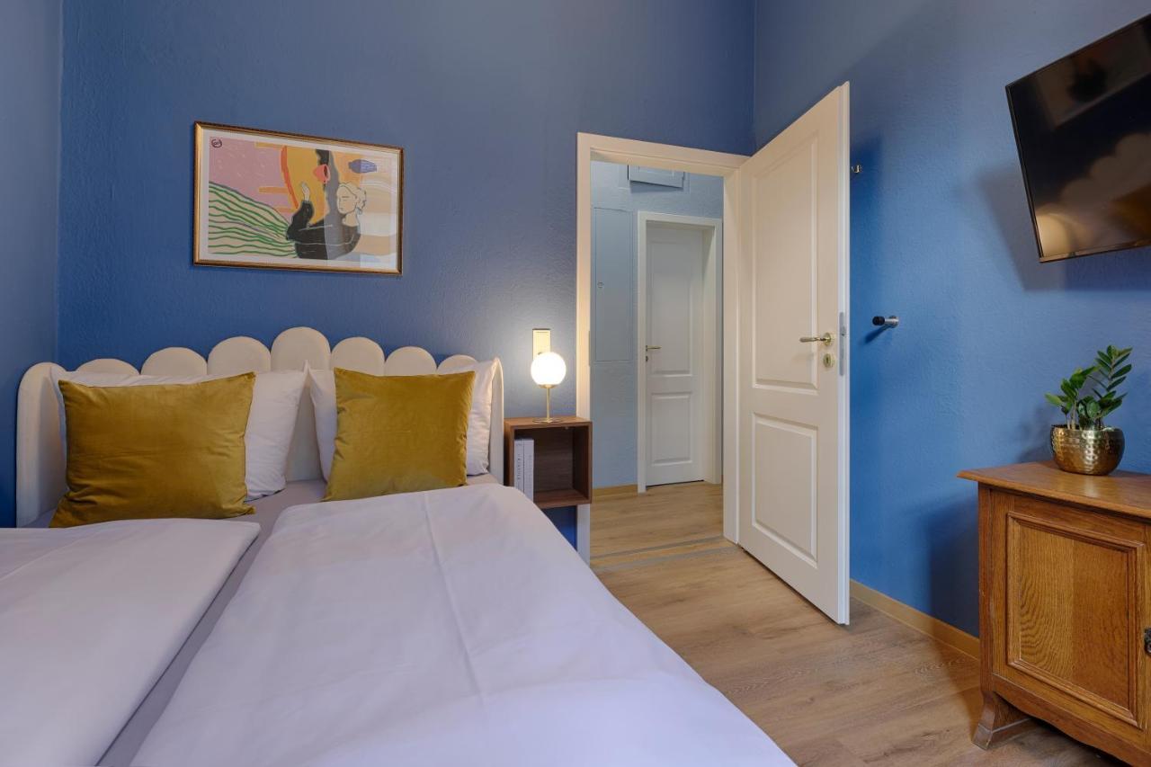 Homie Stay Am Marktplatz - Wohnen Im Historischen Balthasar-Neumann-Apartment 뷔르츠부르크 외부 사진
