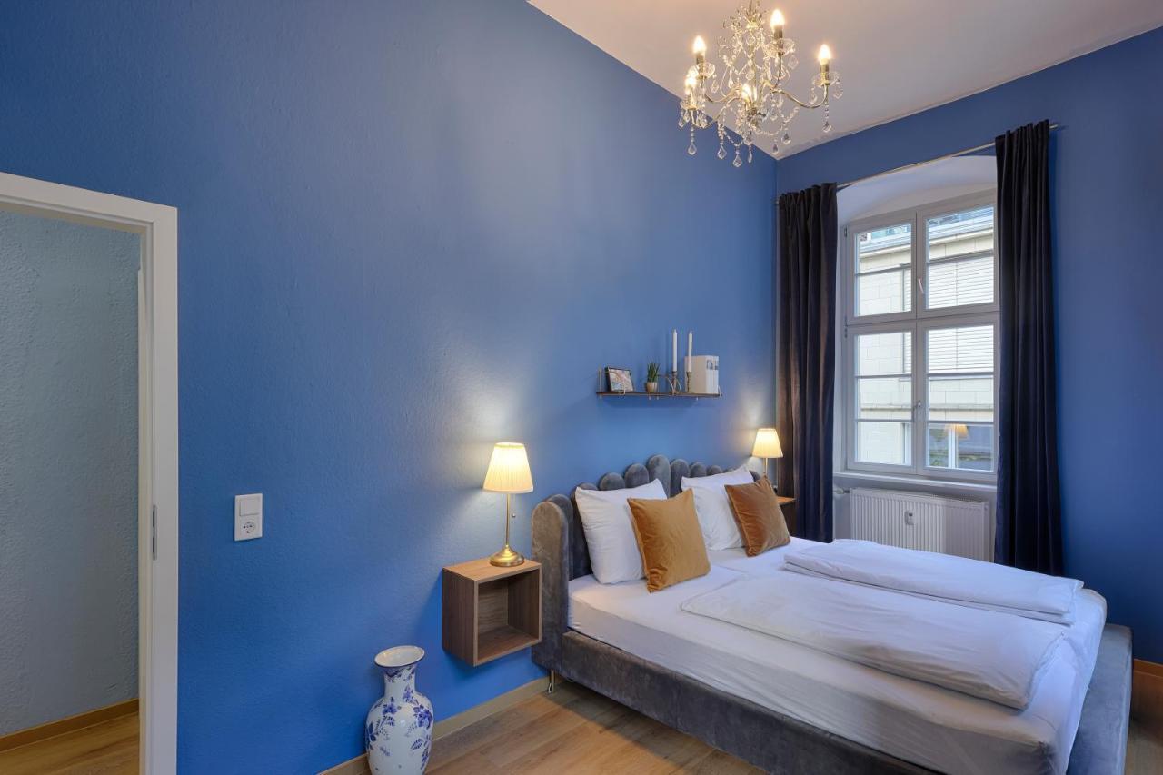 Homie Stay Am Marktplatz - Wohnen Im Historischen Balthasar-Neumann-Apartment 뷔르츠부르크 외부 사진